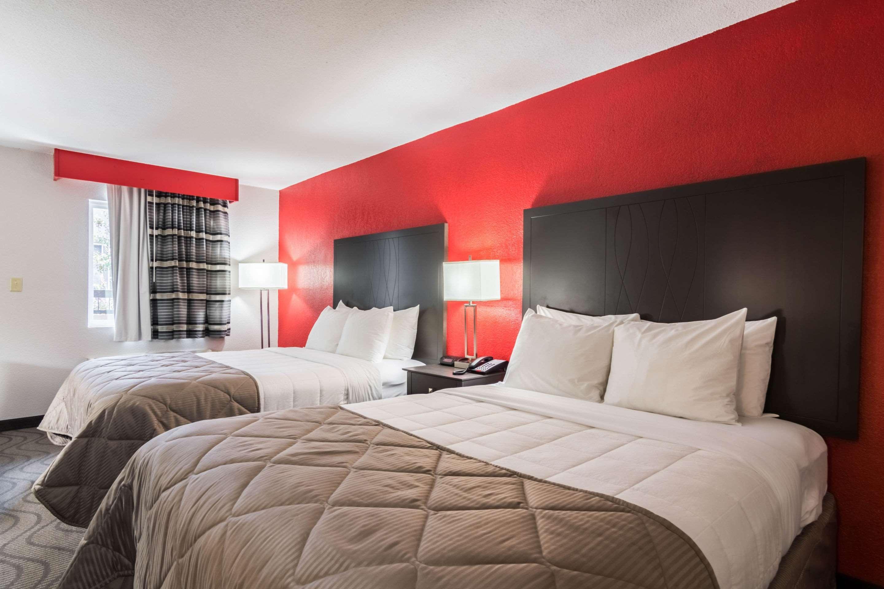 Clarion Inn & Suites Russellville I-40 Dış mekan fotoğraf
