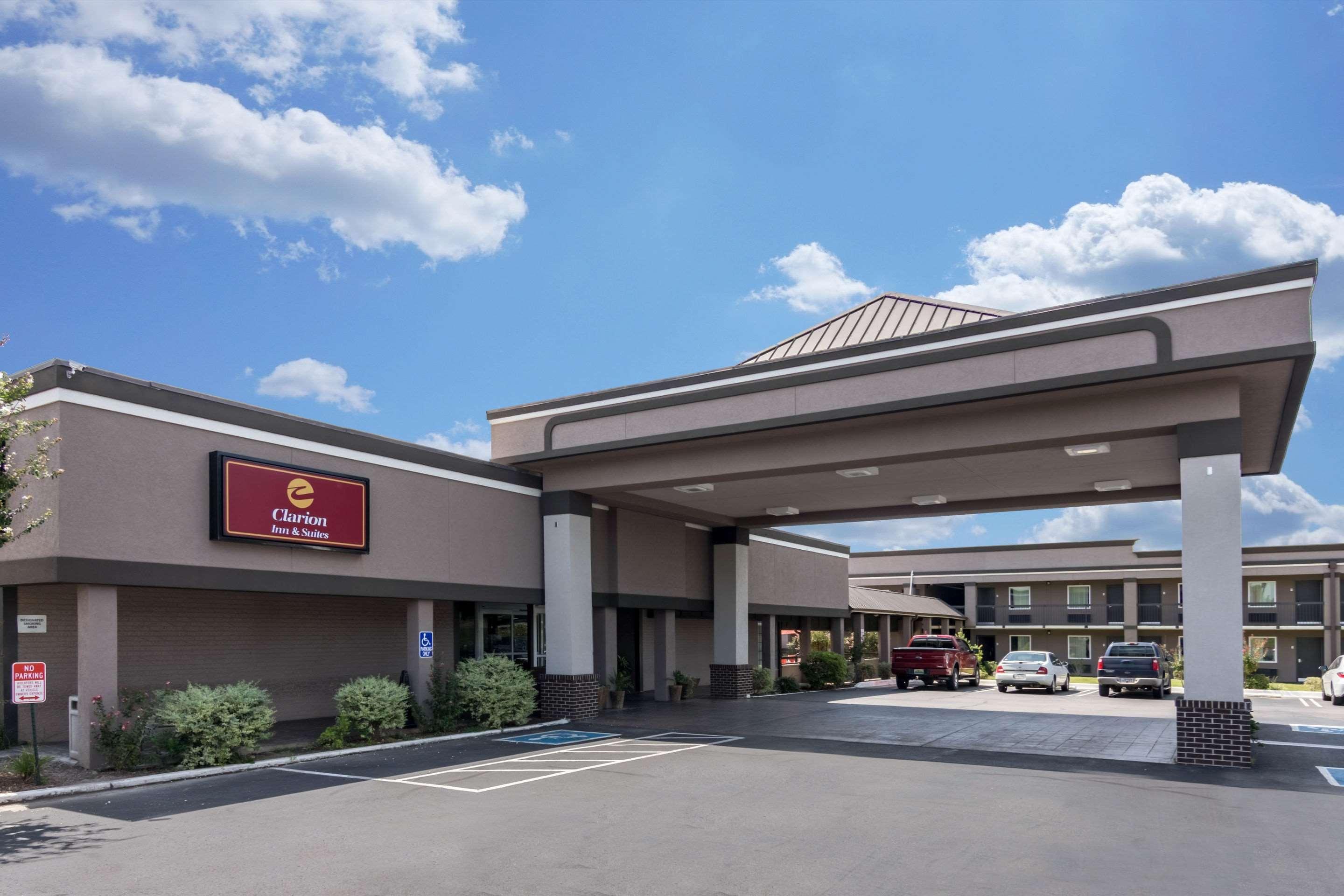 Clarion Inn & Suites Russellville I-40 Dış mekan fotoğraf