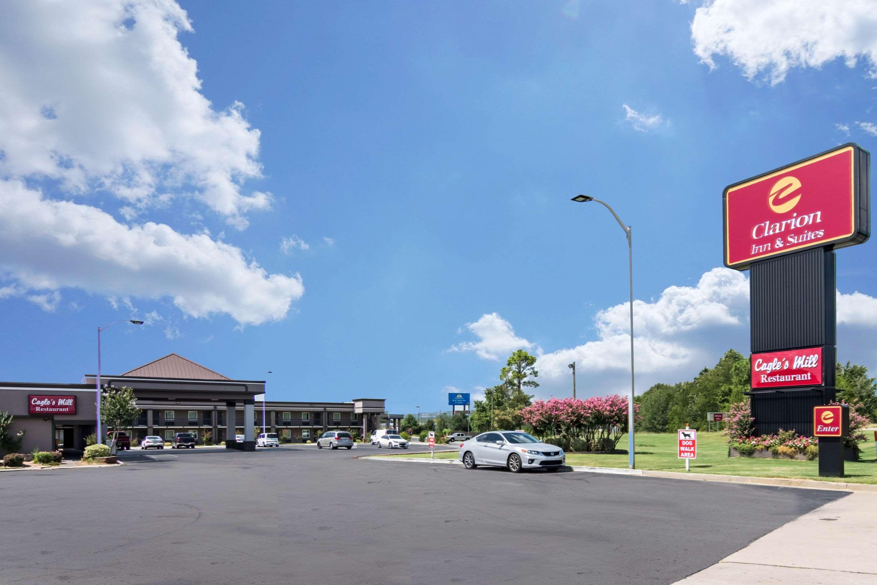 Clarion Inn & Suites Russellville I-40 Dış mekan fotoğraf