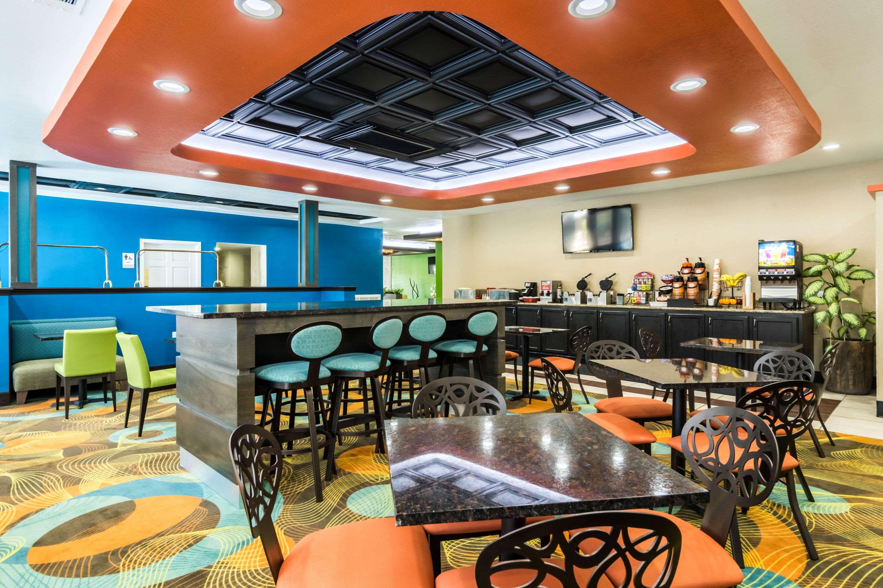 Clarion Inn & Suites Russellville I-40 Dış mekan fotoğraf