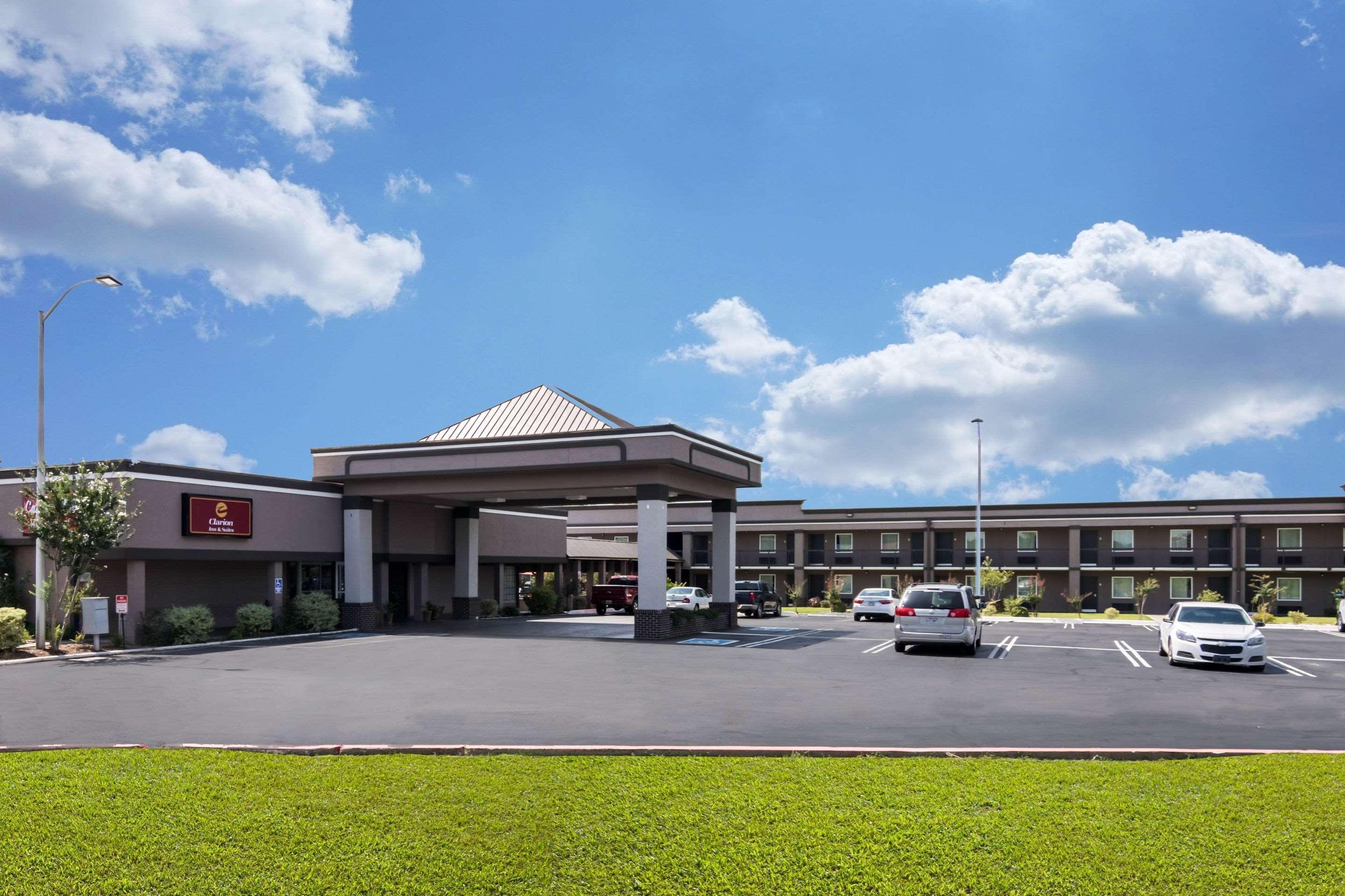 Clarion Inn & Suites Russellville I-40 Dış mekan fotoğraf