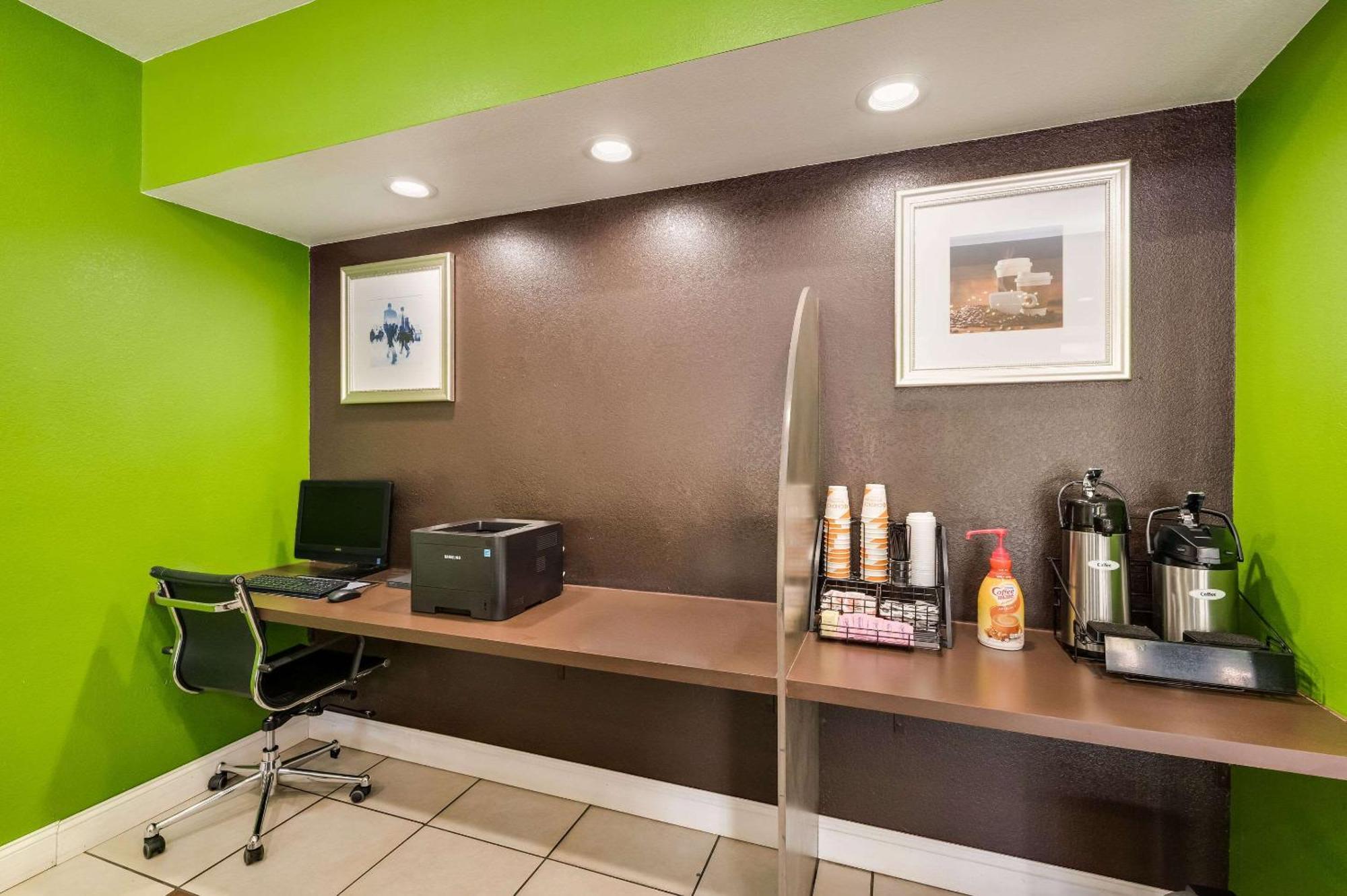 Clarion Inn & Suites Russellville I-40 Dış mekan fotoğraf